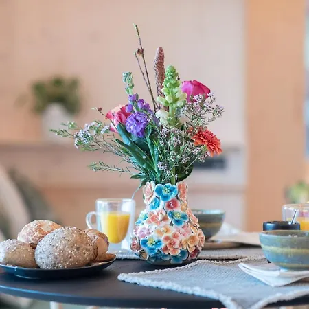 Apartmanhotel Fields Of Ellis 4*
