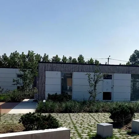 Apartmanhotel Fields Of Ellis 4*