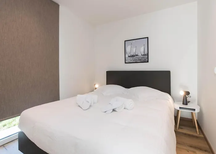 Aparthotel Fields Of Ellis